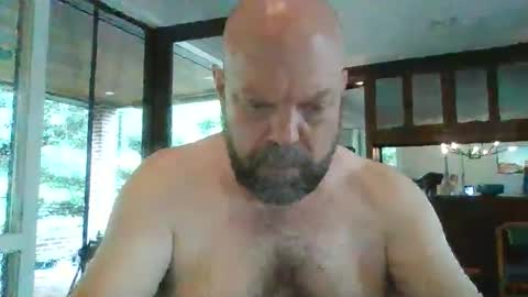 Snapshot of bulldog302w chatting on 06/10/26, 03:22 bulldog302w online show from 06/10/26, 03:22