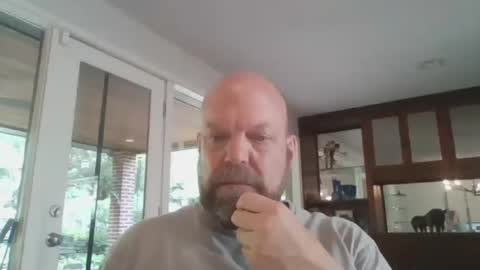 Snapshot of bulldog302w chatting on 06/14/26, 03:36 bulldog302w online show from 06/14/26, 03:36