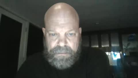 Snapshot of bulldog302w chatting on 06/30/26, 01:39 bulldog302w online show from 06/30/26, 01:39