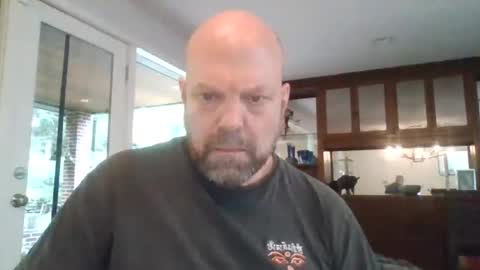 Snapshot of bulldog302w chatting on 07/10/26, 06:43 bulldog302w online show from 07/10/26, 06:43