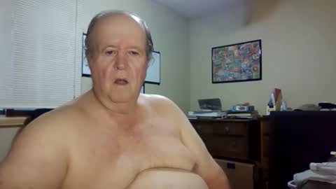 bullfrogg5050 online show from 10/27/25, 01:48