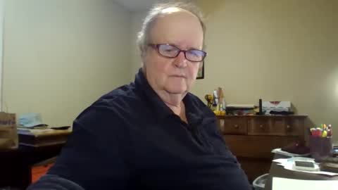 Snapshot of bullfrogg5050 chatting on 02/12/26, 04:46 bullfrogg5050 online show from 02/12/26, 04:46