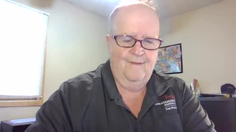 Snapshot of bullfrogg5050 chatting on 06/20/26, 08:22 bullfrogg5050 online show from 06/20/26, 08:22