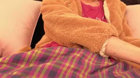 Tonny online show from 10/23/25, 08:51