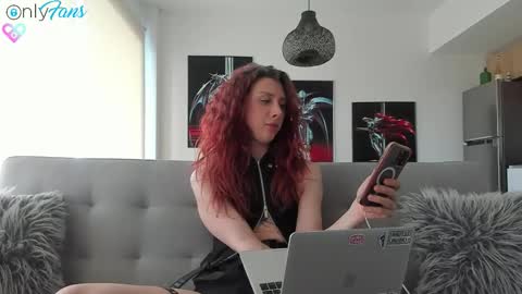 Ivan online show from 10/25/25, 04:24