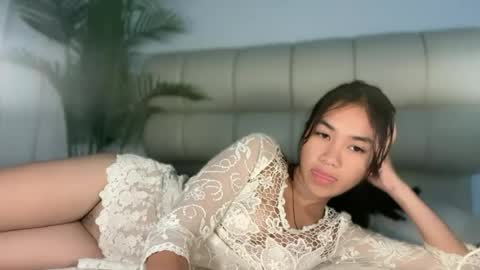 Snapshot of bump_me_baby chatting on 06/27/26, 03:50 zy online show from 06/27/26, 03:50