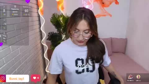 Snapshot of bunni_tay chatting on 10/11/25, 11:31 Bunni online show from 10/11/25, 11:31