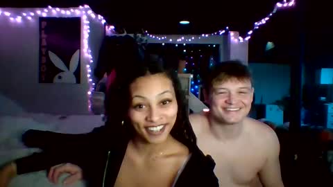 Snapshot of bunniandbyrdd chatting on 02/08/25, 01:54 bunniandbyrdd online show from 02/08/25, 01:54