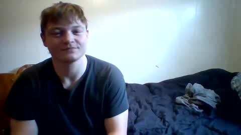 Snapshot of bunniandbyrdd chatting on 03/06/25, 03:24 bunniandbyrdd online show from 03/06/25, 03:24