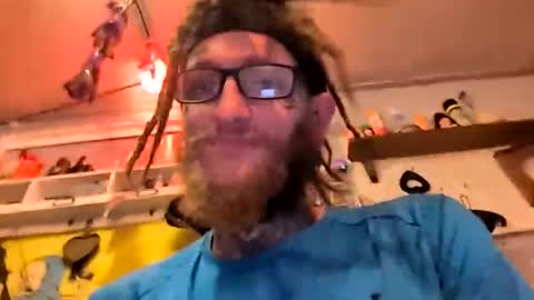 bunniandcryme online show from 12/15/25, 03:33