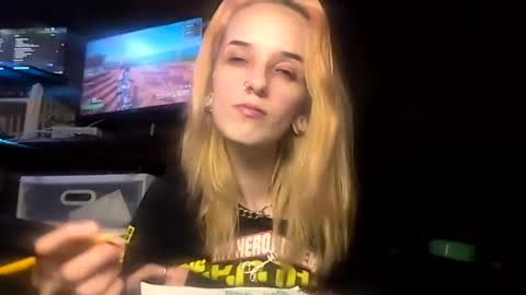 bunniandcryme online show from 04/09/26, 03:06