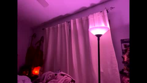 bunnibaby333 online show from 09/23/25, 10:07