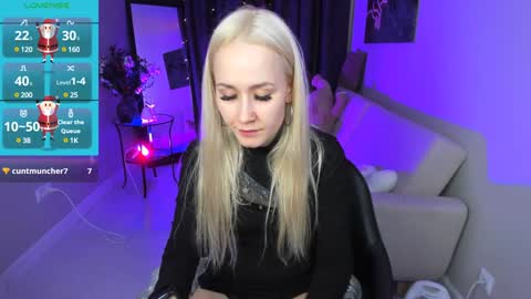 Snapshot of bunny__of_love chatting on 01/15/25, 11:00 Sasha online show from 01/15/25, 11:00
