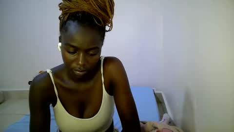 Snapshot of bunny_bliss1 chatting on 05/20/26, 09:21 bunny_bliss1 online show from 05/20/26, 09:21
