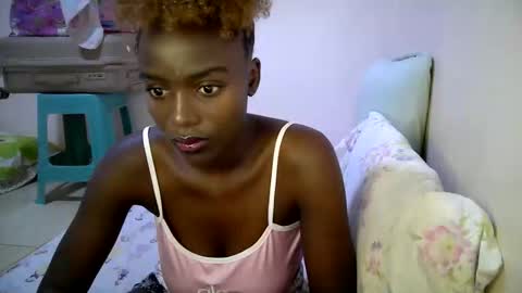 Snapshot of bunny_bliss1 chatting on 06/10/26, 12:26 bunny_bliss1 online show from 06/10/26, 12:26