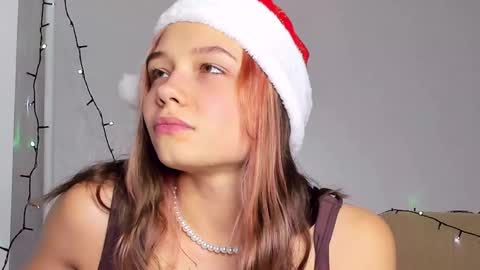 Snapshot of bunny_bonny chatting on 12/04/24, 11:57 Alice online show from 12/04/24, 11:57