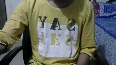 Revo  Hi dear everyone..Im on a break due to exams and studies and some functions in family..will back soon..stay tuned...Ty online show from 02/12/25, 02:10