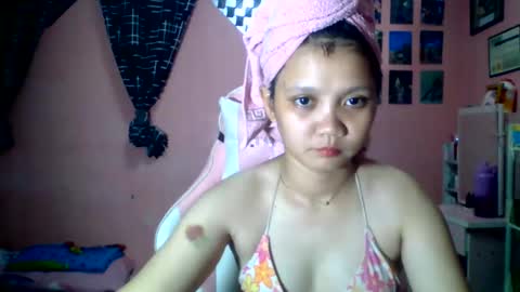 Snapshot of bunny_flower18 chatting on 05/31/26, 11:06 bunny_flower18 online show from 05/31/26, 11:06
