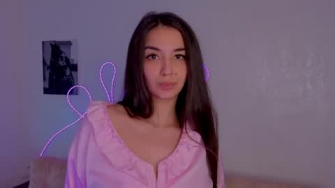 Molly online show from 07/08/26, 10:31