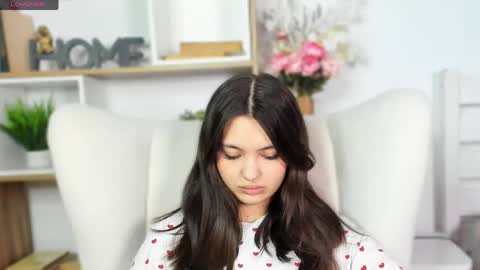 Aria online show from 04/15/26, 08:10