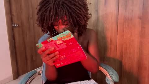 Isa online show from 11/28/25, 09:28