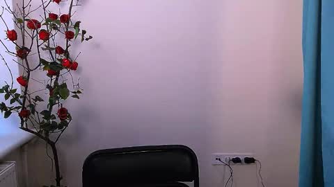 Ariel online show from 10/30/25, 04:47