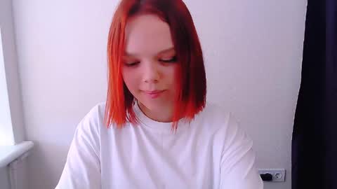 Ariel online show from 05/20/26, 01:28