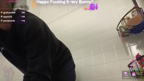 Snapshot of bunnycheekz chatting on 01/12/25, 05:13 Tokki  bunny  online show from 01/12/25, 05:13