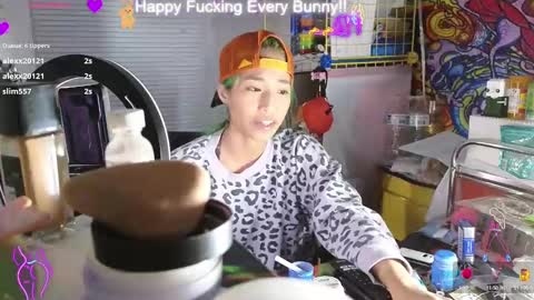 Snapshot of bunnycheekz chatting on 01/27/25, 05:03 Tokki  bunny  online show from 01/27/25, 05:03