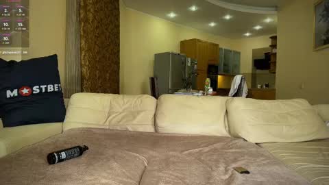 Bonny and Clide  Help us by thumbs up  online show from 02/10/25, 06:45