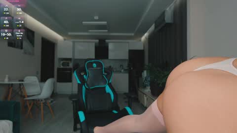 Bonny and Clide  Help us by thumbs up  online show from 04/10/26, 03:56