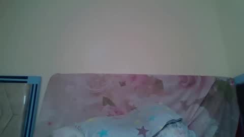 Snapshot of bunnydiva_ chatting on 10/17/25, 03:58 bunnydiva_ online show from 10/17/25, 03:58