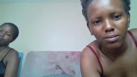 Snapshot of bunnydiva_ chatting on 10/18/25, 04:04 bunnydiva_ online show from 10/18/25, 04:04