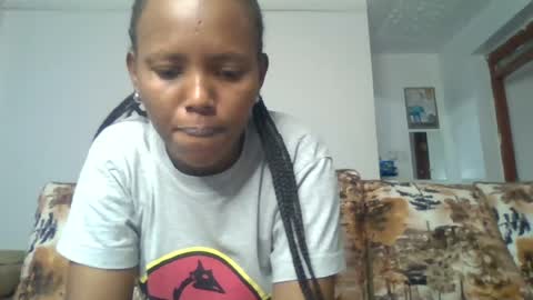bunnydiva_ online show from 07/02/26, 12:44