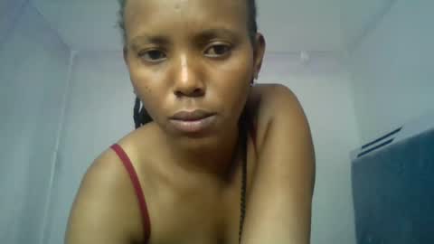 bunnydiva_ online show from 07/05/26, 10:44