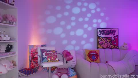 Stella online show from 02/07/26, 12:47