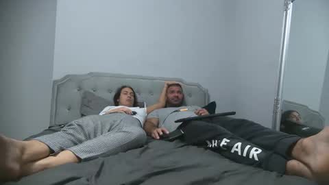 bunnyela online show from 10/23/25, 03:22