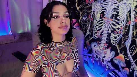   online show from 01/09/25, 05:02