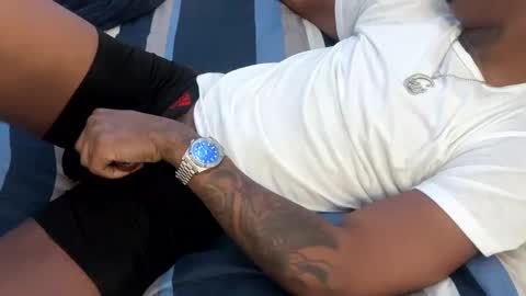 burgerboy06 online show from 02/19/25, 01:17