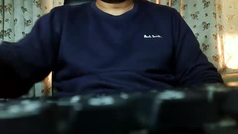 Hairy Arabian online show from 01/14/26, 07:36