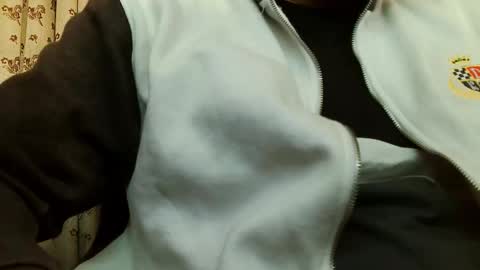 Hairy Arabian online show from 02/11/26, 05:01