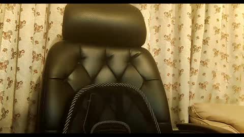 Hairy Arabian online show from 03/17/26, 10:18