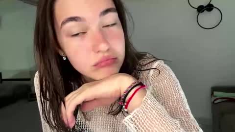 Nica online show from 03/01/26, 07:43