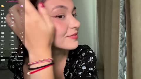 Nica online show from 03/31/26, 05:41