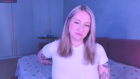 Snapshot of burn_lissa chatting on 05/22/26, 06:35 Lissa online show from 05/22/26, 06:35