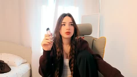 Amelia online show from 05/07/26, 04:51
