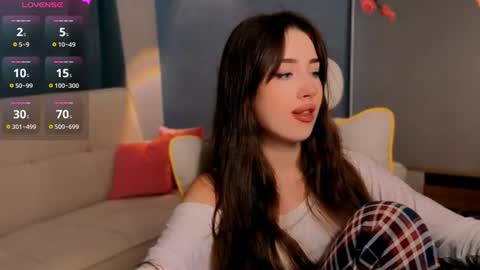 Amelia online show from 07/17/26, 04:52