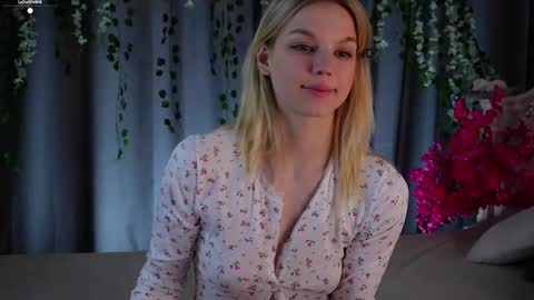 Jessica online show from 10/11/25, 04:38