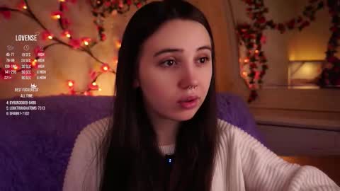 Jessica online show from 11/25/25, 03:39