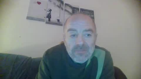 burnleyguy1977 online show from 01/03/25, 01:48